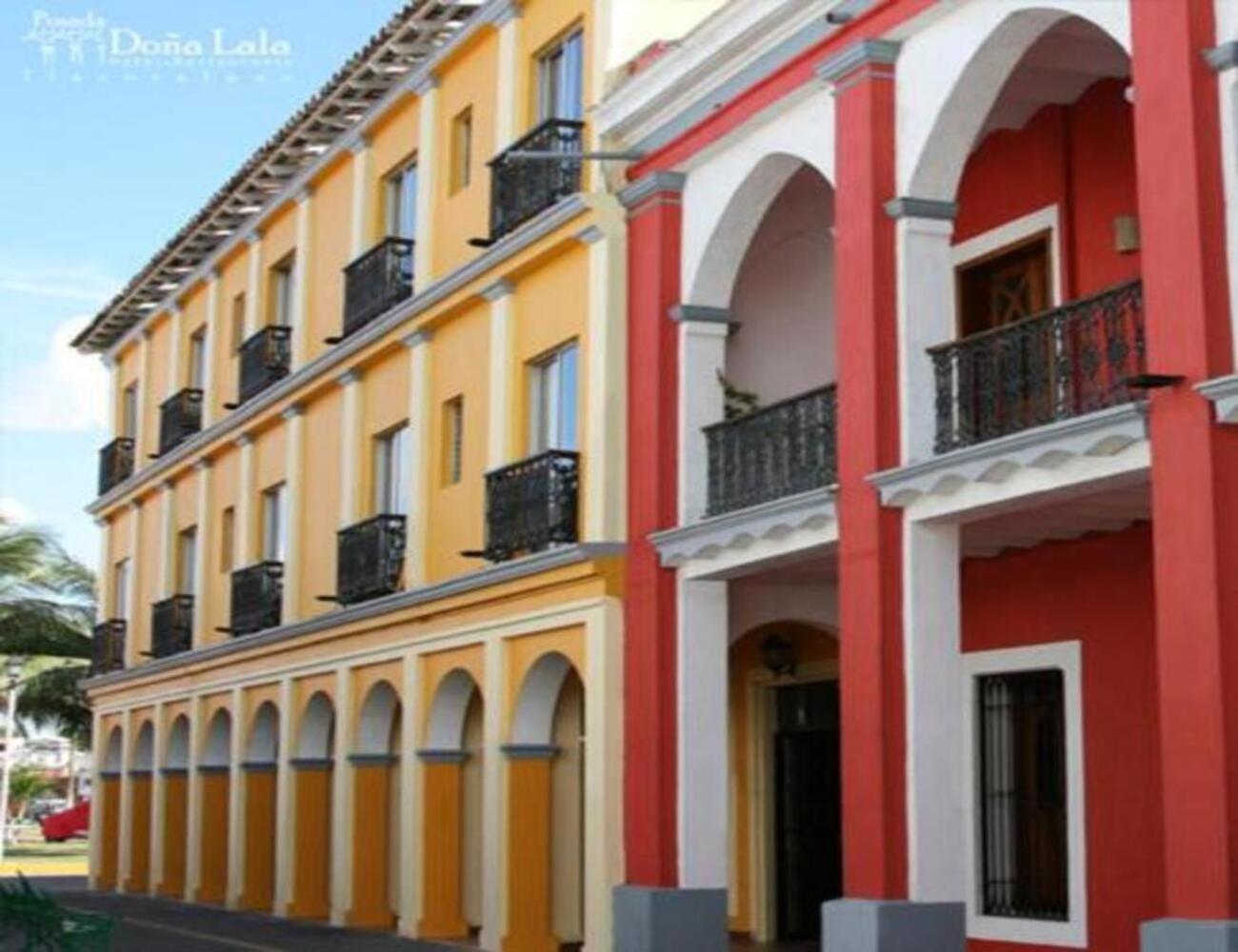 Hotel Posada Dona Lala Tlacotalpan Dış mekan fotoğraf